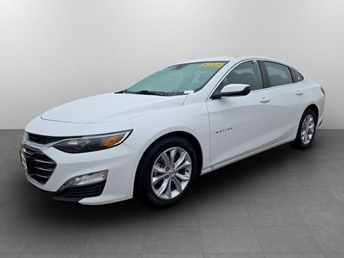 Used 2024 Chevrolet Malibu LT image 11