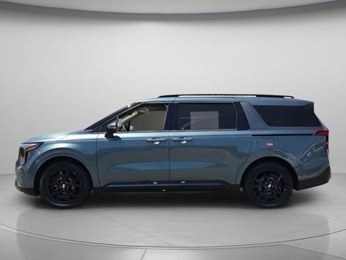 New 2026 Kia Carnival SX Prestige FWD image 2