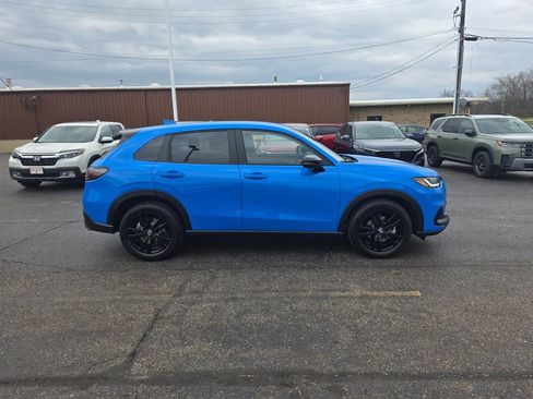 New 2026 Honda HR-V Sport image 2