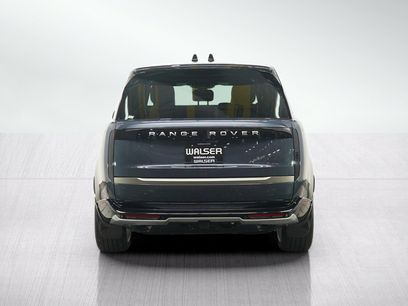 Used 2025 Land Rover Range Rover SE