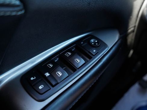 Used 2019 Dodge Journey Crossroad AWD/4WD image 29