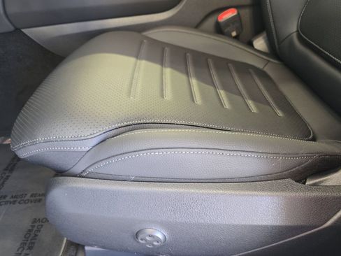 Certified 2026 Mercedes-Benz GLC 300 image 32