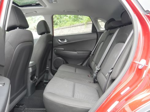 Used 2023 Hyundai Kona SEL w/ Convenience Package FWD image 14