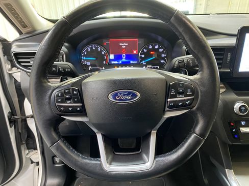 Used 2020 Ford Explorer Limited image 34