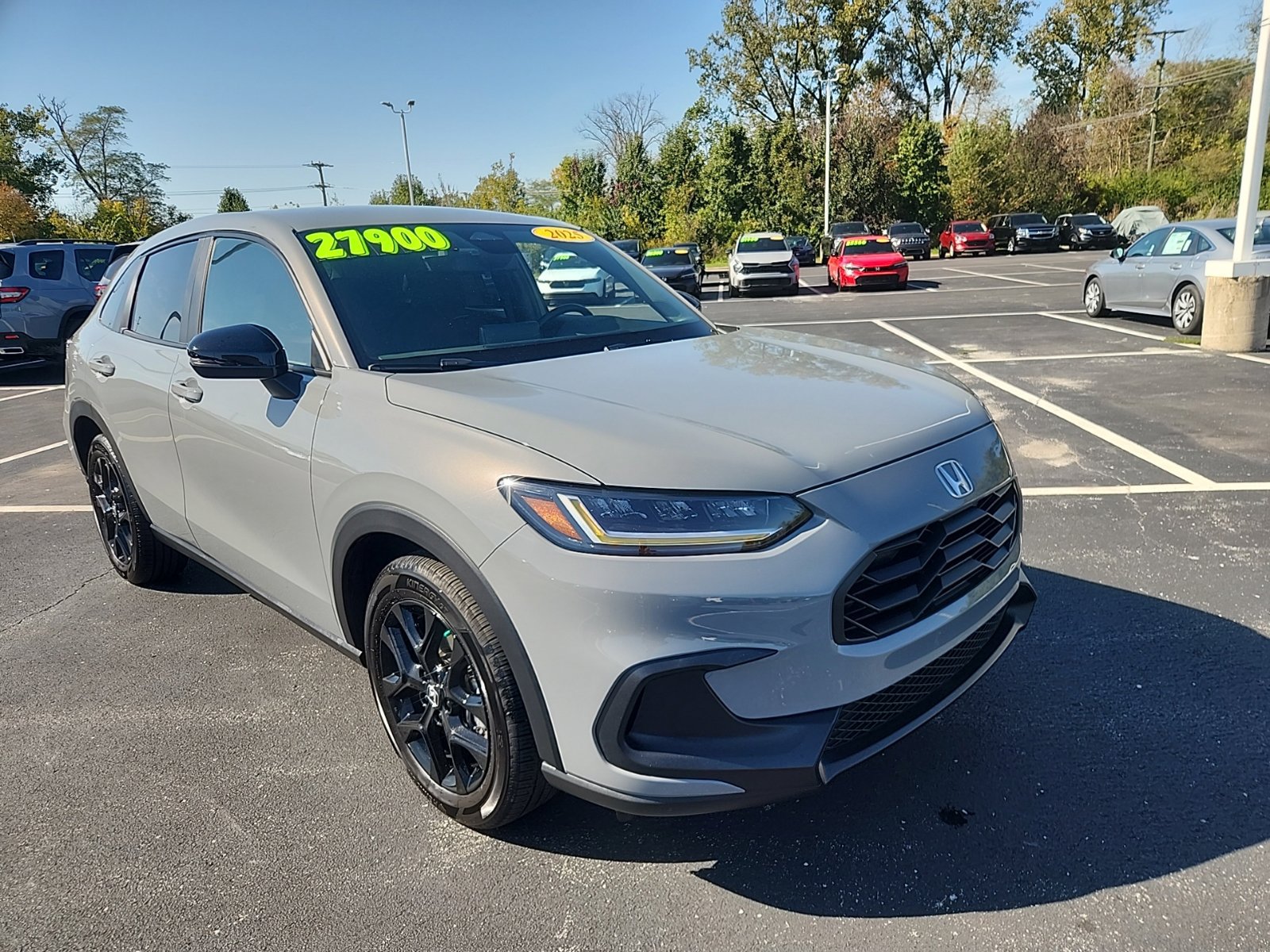 Used 2025 Honda HR-V Sport image 8