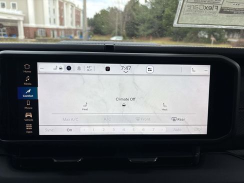 New 2026 Jeep Gladiator Rubicon image 7