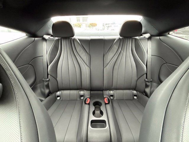 Used 2024 Mercedes-Benz CLE 300 4MATIC Coupe image 29