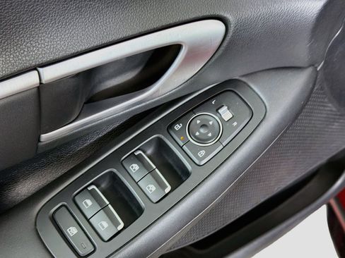 Used 2025 Hyundai Sonata SEL FWD image 15