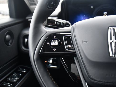 New 2026 Lincoln Aviator Reserve w/ Illumination Package image 34