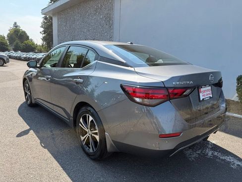 Certified 2022 Nissan Sentra SV w/ Trunk Package FWD image 10