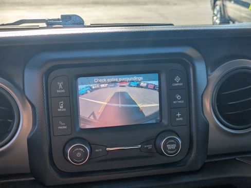 Certified 2021 Jeep Wrangler Unlimited Sport image 18