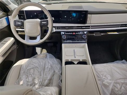 New 2025 Hyundai Santa Fe Calligraphy image 13