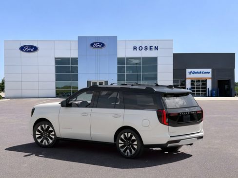 New 2026 Ford Expedition Platinum w/ Driver's Package AWD/4WD image 2