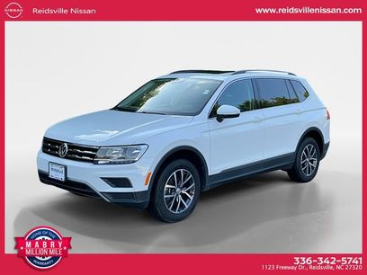 Used 2020 Volkswagen Tiguan SE w/ Panoramic Sunroof Package