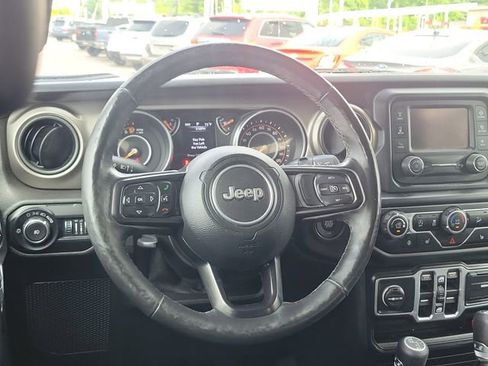 Used 2018 Jeep Wrangler Unlimited Sport S AWD/4WD image 12