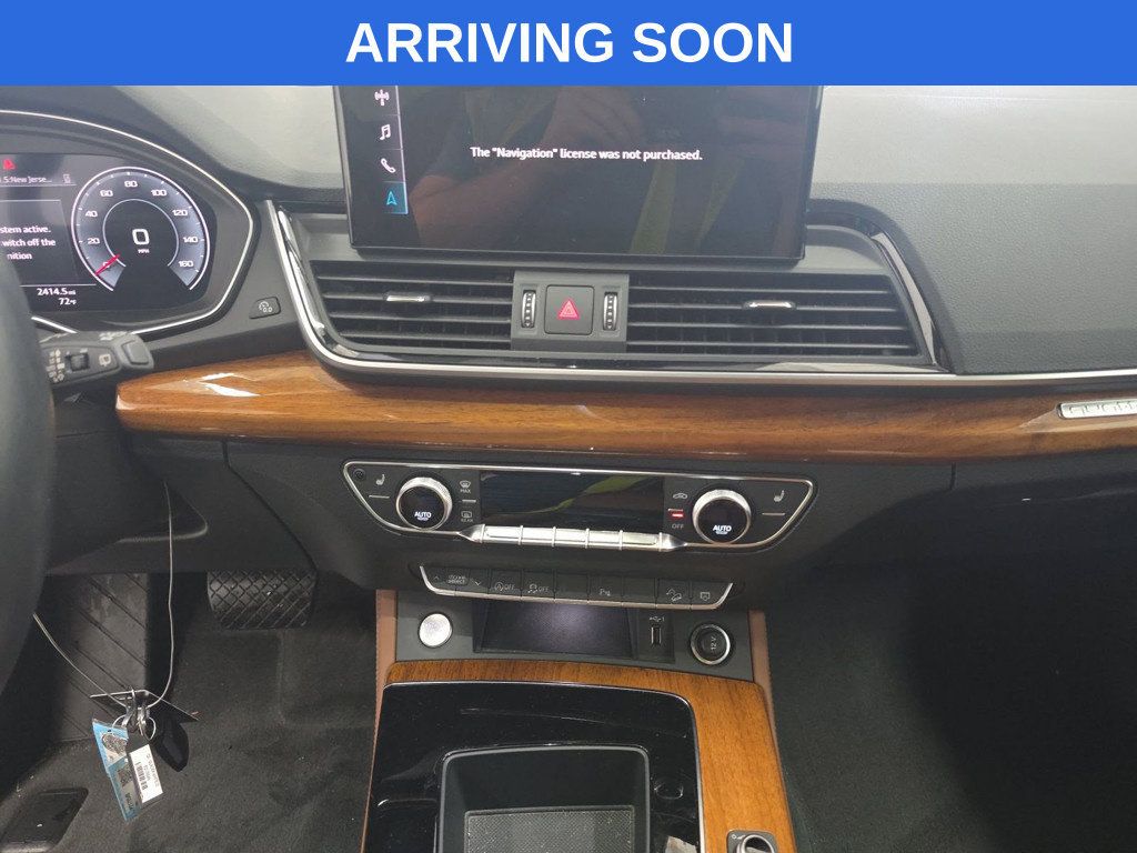 Used 2023 Audi Q5 2.0T Premium Plus w/ Premium Plus Package AWD/4WD image 9
