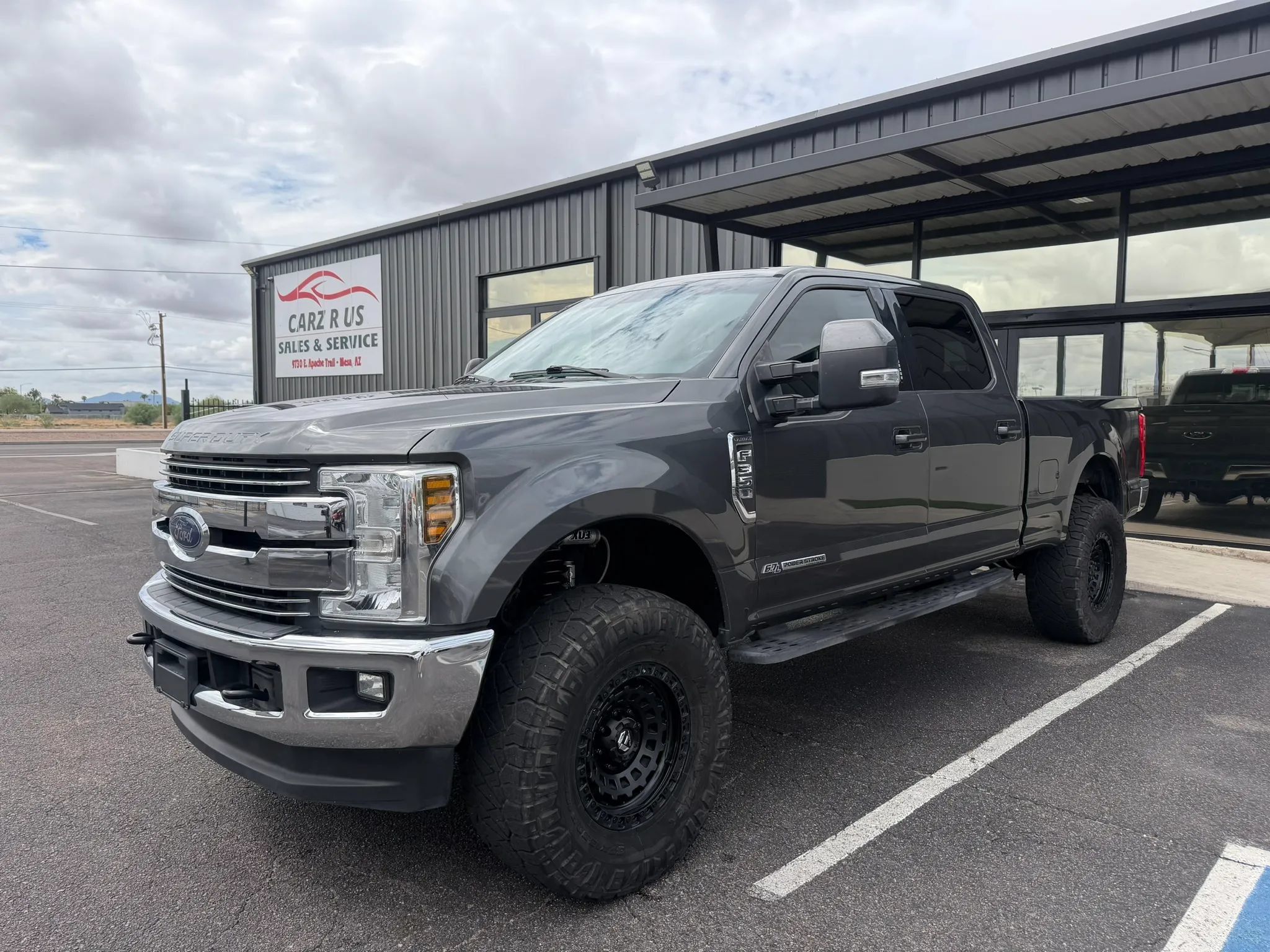 Used 2018 Ford F350 Lariat AWD/4WD image 3