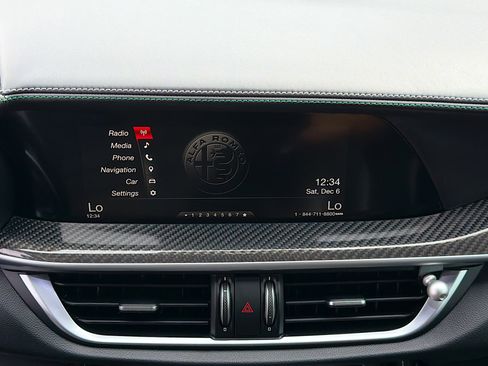 Used 2018 Alfa Romeo Stelvio Quadrifoglio w/ Driver Assist Dynamic Package image 30