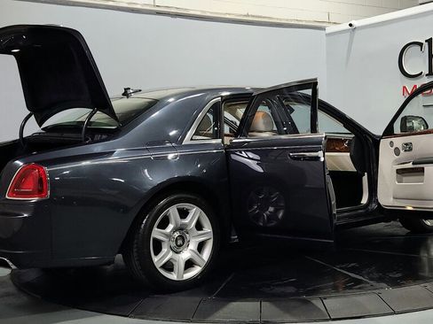 Used 2013 Rolls-Royce Ghost RWD image 12