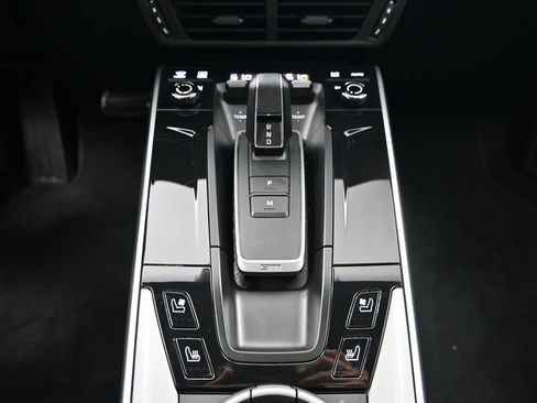 Certified 2026 Porsche 911 Carrera S RWD image 16