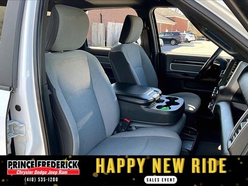 Used 2021 RAM 2500 Big Horn image 7