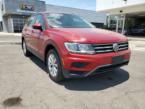 Used 2019 Volkswagen Tiguan S w/ Driver Assistance Package image 11