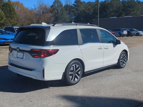 New 2026 Honda Odyssey EX-L image 4