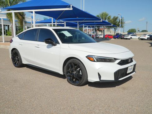 Used 2026 Honda Civic Sport image 3