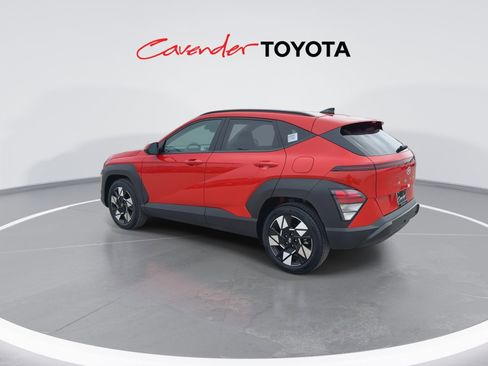 Used 2025 Hyundai Kona SEL FWD image 6