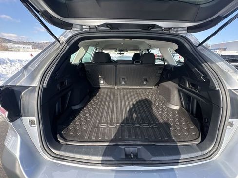 Used 2022 Subaru Outback AWD/4WD image 27