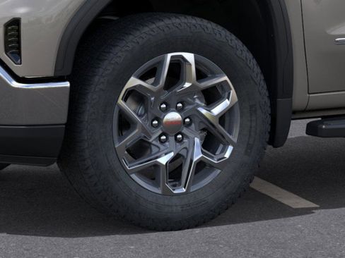 New 2026 GMC Sierra 1500 SLE image 9