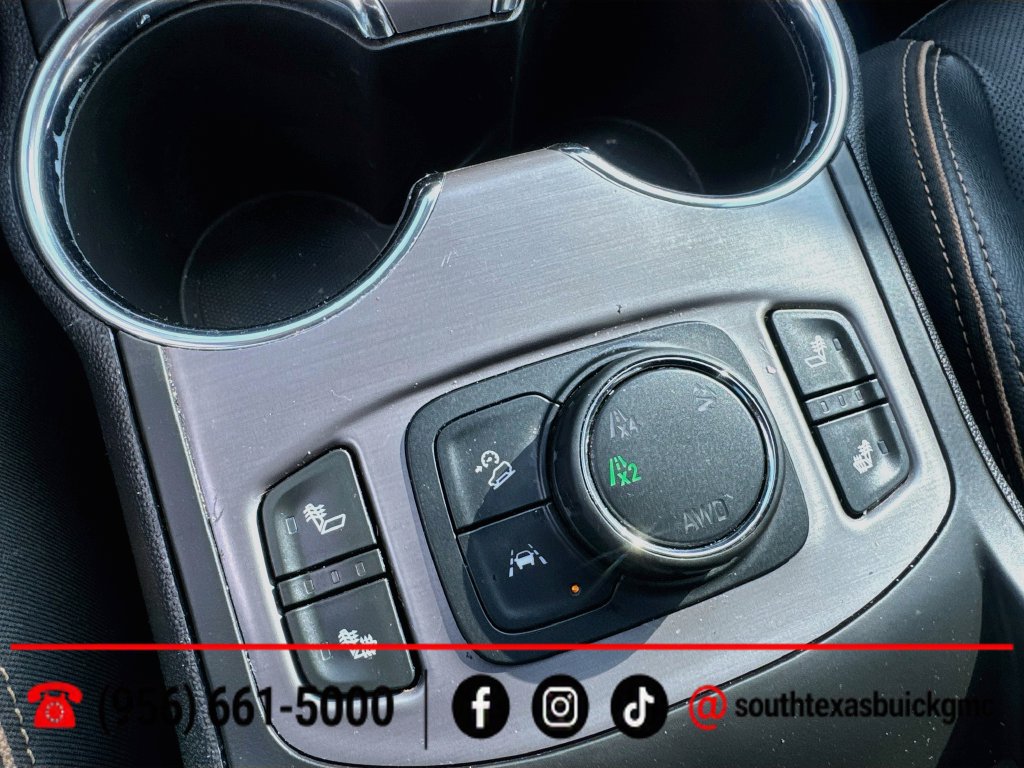 Used 2024 GMC Terrain AT4 AWD/4WD image 19