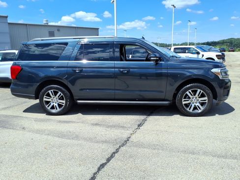 Certified 2024 Ford Expedition Max XLT AWD/4WD image 3