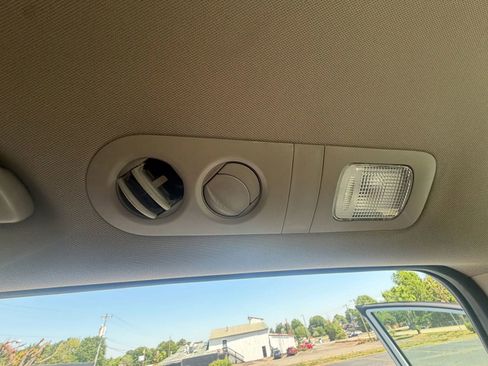 Used 2016 Honda Odyssey SE image 27