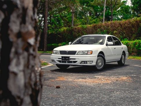 Used 1996 INFINITI I30 image 6