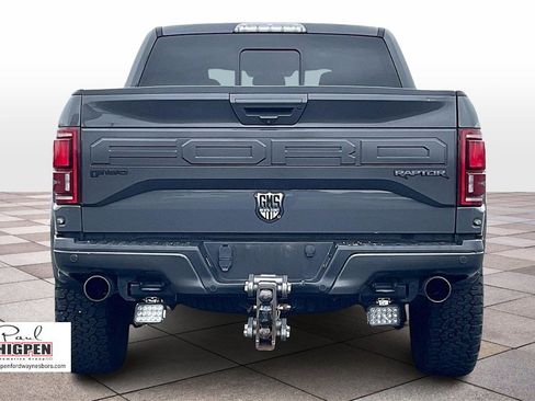 Certified 2018 Ford F150 Raptor w/ Equipment Group 802A Luxury image 4