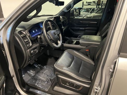 Used 2025 RAM 1500 Limited image 10