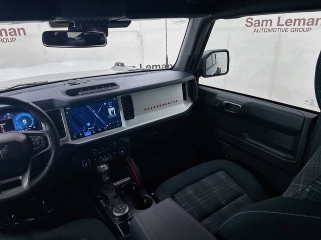Used 2025 Ford Bronco Heritage Edition AWD/4WD image 23