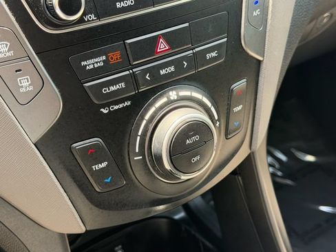 Used 2018 Hyundai Santa Fe Sport FWD image 25