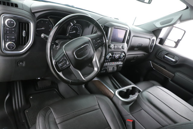 Used 2023 GMC Sierra 3500 Denali AWD/4WD image 18