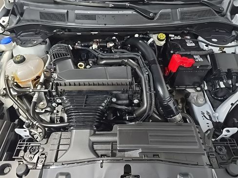 Used 2023 Lincoln Corsair AWD image 16