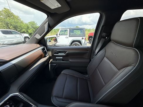 Certified 2024 GMC Sierra 1500 Denali w/ Denali Reserve Package AWD/4WD image 15