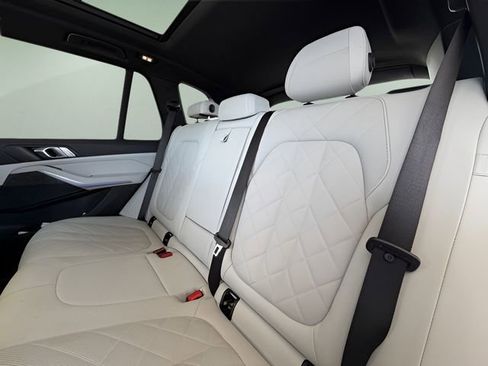 Used 2023 BMW X5 sDrive40i w/ Premium Package image 35