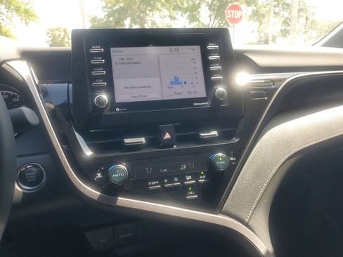 Certified 2023 Toyota Camry SE w/ Convenience Package FWD image 26