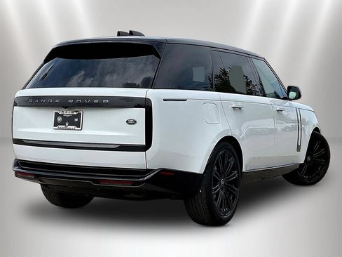 Used 2023 Land Rover Range Rover Long Wheelbase SE AWD/4WD image 6