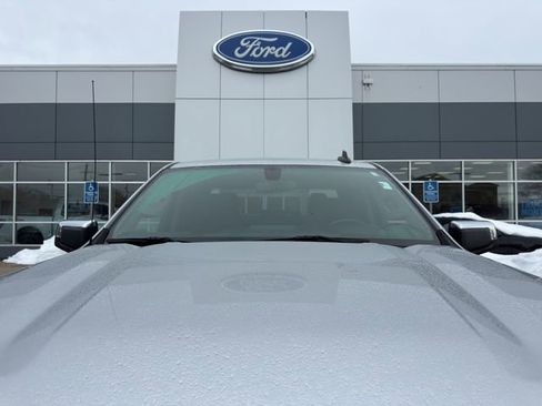 Used 2019 GMC Sierra 1500 SLE w/ SLE Value Package image 27