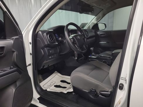 Used 2023 Toyota Tacoma SR image 12
