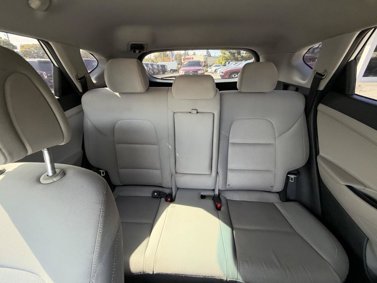 Used 2018 Hyundai Tucson SEL AWD/4WD image 16