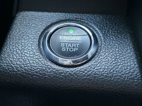 Used 2018 Ford F150 Lariat w/ Equipment Group 502A Luxury image 20