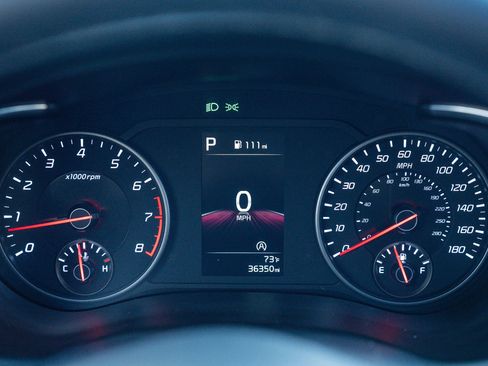 Used 2022 Kia Stinger GT1 RWD image 27